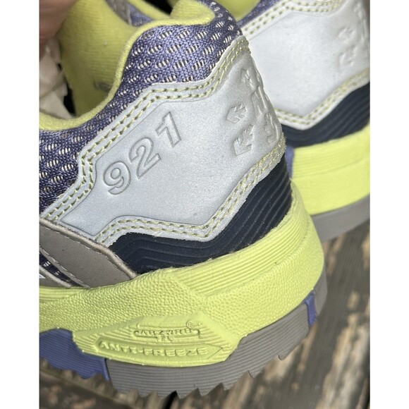 New Balance 921 Hiking Mountain Ice Spike Shoes Sneakers Womens 8.5 - Picture 11 of 11
